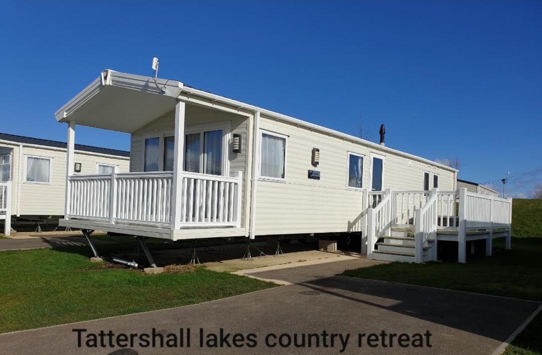 Tattersall Lakes Country Retreat Villa Dogdyke Exteriör bild
