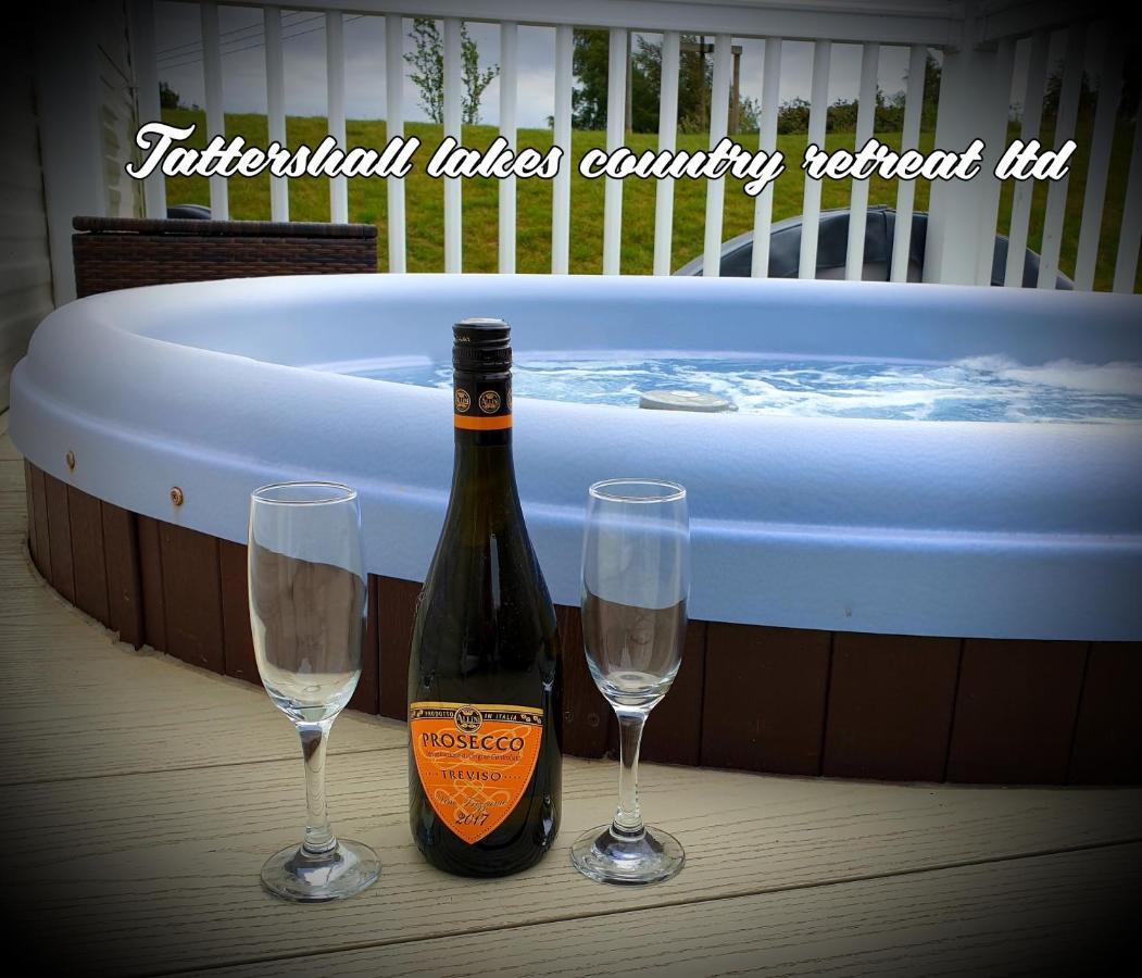 Tattersall Lakes Country Retreat Villa Dogdyke Exteriör bild
